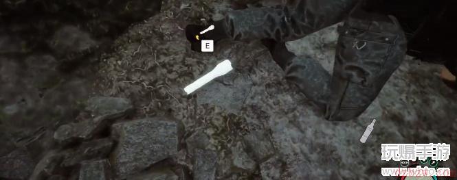 森林之子手电筒位置